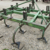 John Deere 100 8ft 3pt Chisel Plow