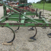 John Deere 100 8ft 3pt Chisel Plow