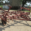 International 45 18.5ft Vibrahank with Hydraulic Wings